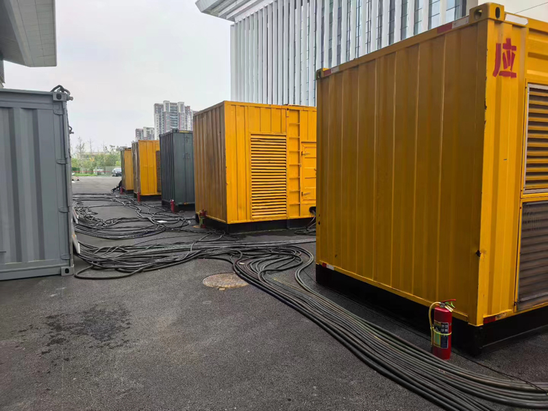 泸县不同季节柴油发电机组保养有哪些注意事项?